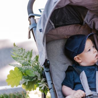 Saulkrastu nov. svētku gājiens - Foto: Ginta Zīverte un SMMS