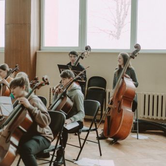 XXI Vidzemes jauniešu kamerorķestru festivāls Lēdurgā - Foto: SMMS un Gundars Kaminskis