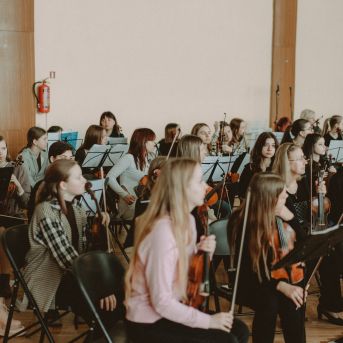 XXI Vidzemes jauniešu kamerorķestru festivāls Lēdurgā - Foto: SMMS un Gundars Kaminskis