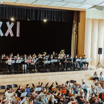 XXI Vidzemes jauniešu kamerorķestru festivāls Lēdurgā - Foto: SMMS un Gundars Kaminskis