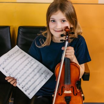 XXI Vidzemes jauniešu kamerorķestru festivāls Lēdurgā - Foto: SMMS un Gundars Kaminskis
