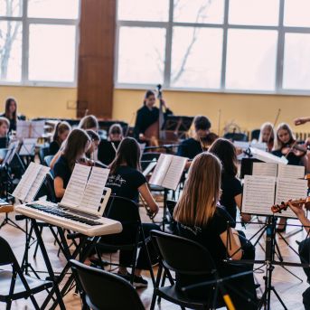 XXI Vidzemes jauniešu kamerorķestru festivāls Lēdurgā - Foto: SMMS un Gundars Kaminskis