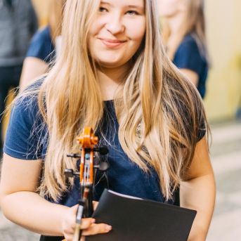 XXI Vidzemes jauniešu kamerorķestru festivāls Lēdurgā - Foto: SMMS un Gundars Kaminskis