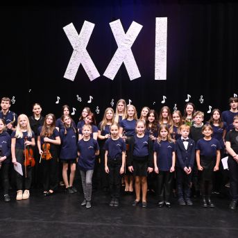 XXI Vidzemes jauniešu kamerorķestru festivāls Lēdurgā - Foto: SMMS un Gundars Kaminskis