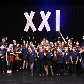 XXI Vidzemes jauniešu kamerorķestru festivāls Lēdurgā - Foto: SMMS un Gundars Kaminskis