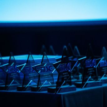 Viesojamies MSĢ sporta laureātā!  - Foto: Pēteris Gertners un Matīss Galdiņš