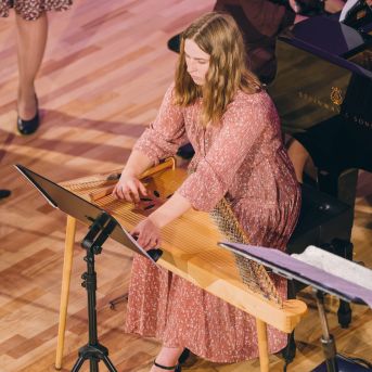 Pedagogs tuvplānā - Foto: Edgars Semanis