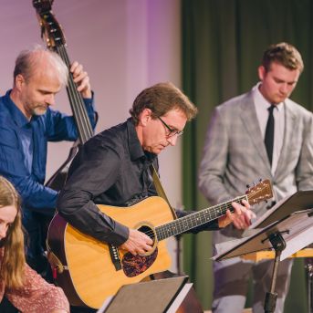 Pedagogs tuvplānā - Foto: Edgars Semanis