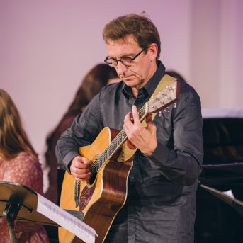 Pedagogs tuvplānā - Foto: Edgars Semanis