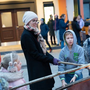 Dziesmu vakars klusinātā gaismā - 