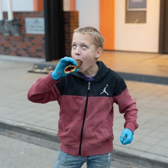 Dziesmu vakars klusinātā gaismā - 