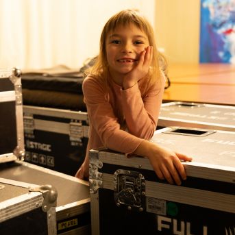 Dziesmu vakars klusinātā gaismā - 