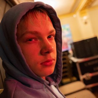 Dziesmu vakars klusinātā gaismā - 