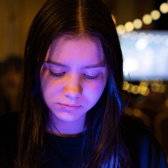 Dziesmu vakars klusinātā gaismā - 