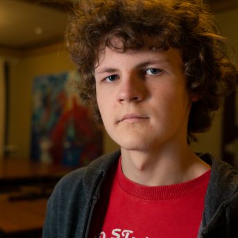 Dziesmu vakars klusinātā gaismā - 