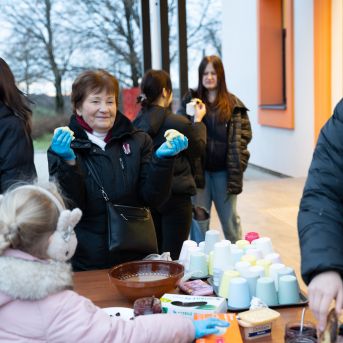 Dziesmu vakars klusinātā gaismā - 