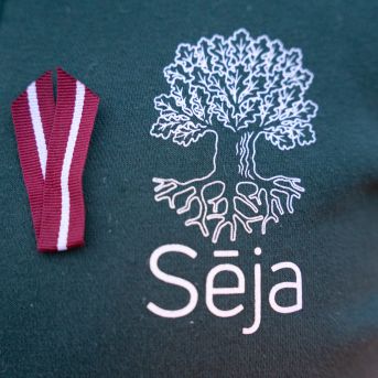 Dziesmu vakars klusinātā gaismā - 