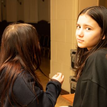 Dziesmu vakars klusinātā gaismā - 