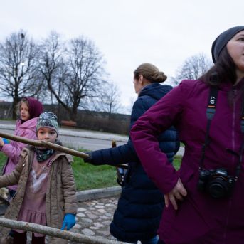 Dziesmu vakars klusinātā gaismā - 