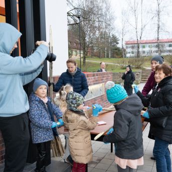 Dziesmu vakars klusinātā gaismā - 