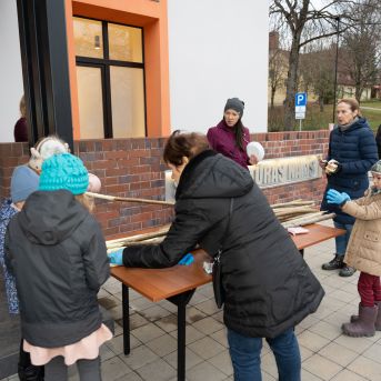 Dziesmu vakars klusinātā gaismā - 