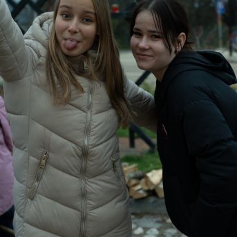 Dziesmu vakars klusinātā gaismā - 