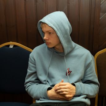 Dziesmu vakars klusinātā gaismā - 