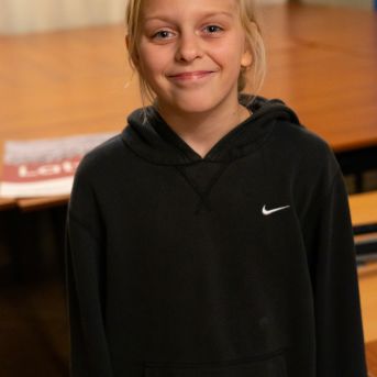 Dziesmu vakars klusinātā gaismā - 