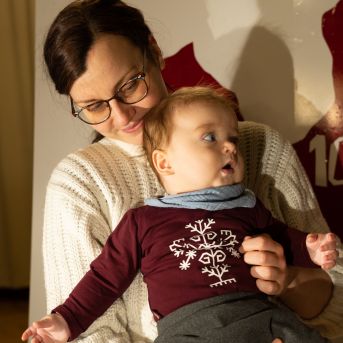 Dziesmu vakars klusinātā gaismā - 