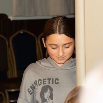 Dziesmu vakars klusinātā gaismā - 