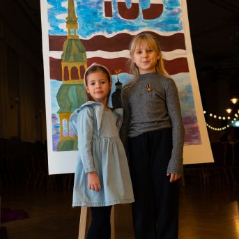 Dziesmu vakars klusinātā gaismā - 