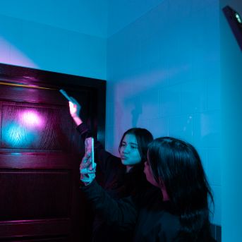 Dziesmu vakars klusinātā gaismā - 