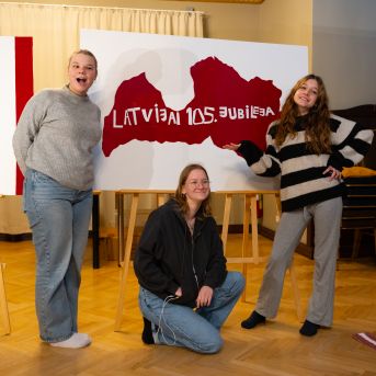 Dziesmu vakars klusinātā gaismā - 