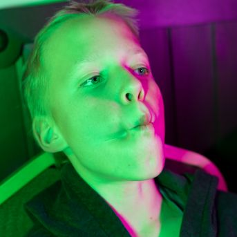 Dziesmu vakars klusinātā gaismā - 