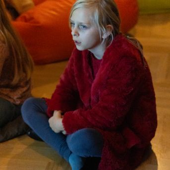 Dziesmu vakars klusinātā gaismā - 