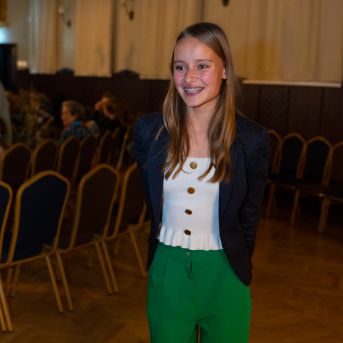 Dziesmu vakars klusinātā gaismā - 