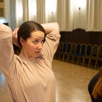 Dziesmu vakars klusinātā gaismā - 