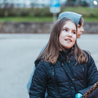 Dziesmu vakars klusinātā gaismā - 