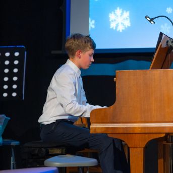 Ziemassvētku koncerts - foto Guntars Petrovics