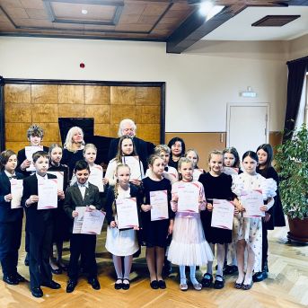 Kristiāns klavieru konkursā Dobelē - 