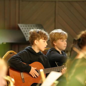 Sadraudzības koncerts ar Jūrmalas Mūzikas vidusskolu - foto Guntars Petrovics