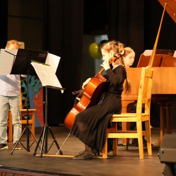 Sadraudzības koncerts ar Jūrmalas Mūzikas vidusskolu - foto Guntars Petrovics