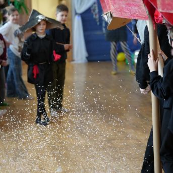 Karnevāls Mākslā - 