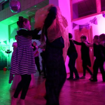 Karnevāls Mākslā - 