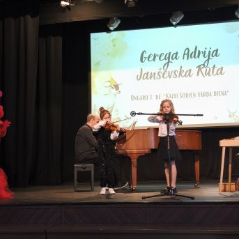 Pavasara ieskandināšanas koncertsesija 8.marts - 