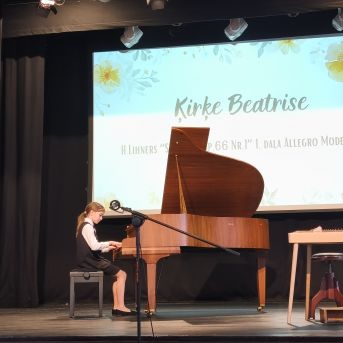 Pavasara ieskandināšanas koncertsesija 8.marts - 