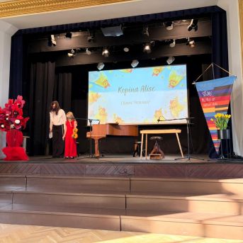 Pavasara ieskandināšanas koncertsesija 8.marts - 