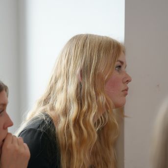 Diplomdarbu aizstāvēšana mākslas nodaļā 2026 - foto Guntars Petrovics