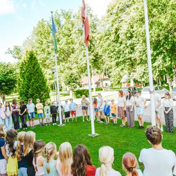 Lai top! 1. diena - Foto SMMS skolotāji un audzēkņi