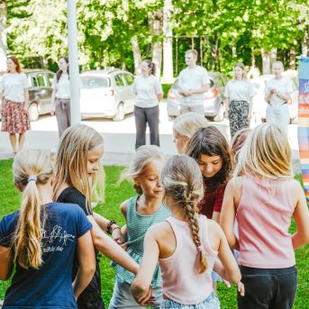 Lai top! 1. diena - Foto SMMS skolotāji un audzēkņi